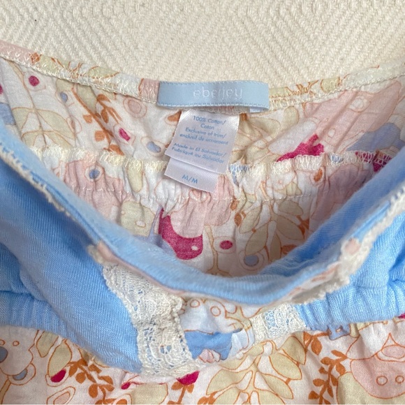 BRAND NEW NEVER USED LINGERIE SET - Picture 4 of 8